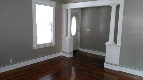 2nd image of 28 Barker St