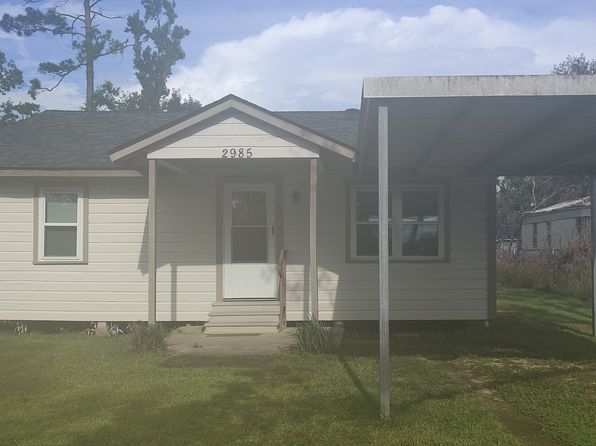 2985 Rene St