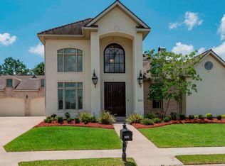 200 Dunnottar Pl, Lafayette, LA 70503