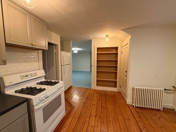 5th image of 94 Child St