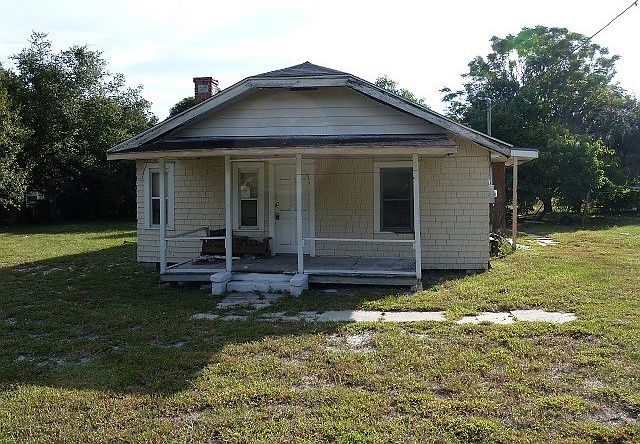 1st image of 820 NW 26th St