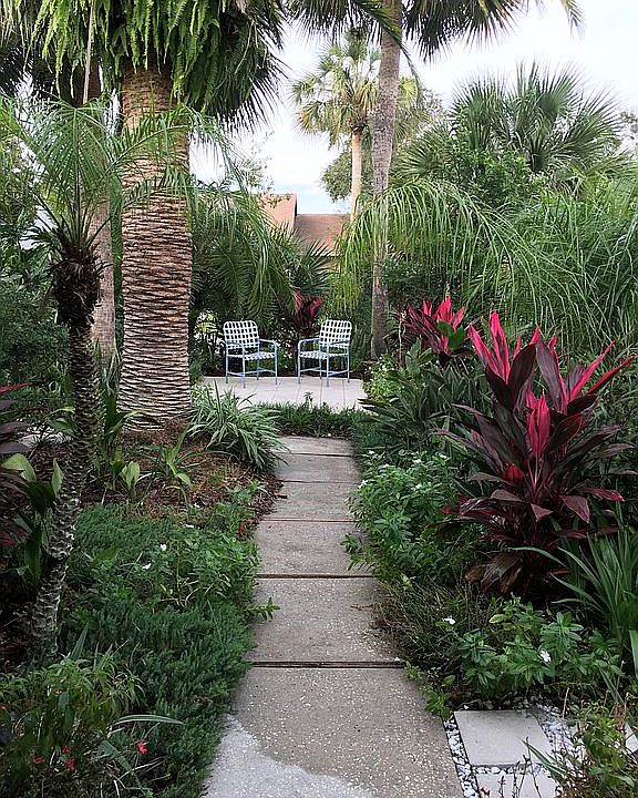 1st image of 2536 Dauphine Ct E