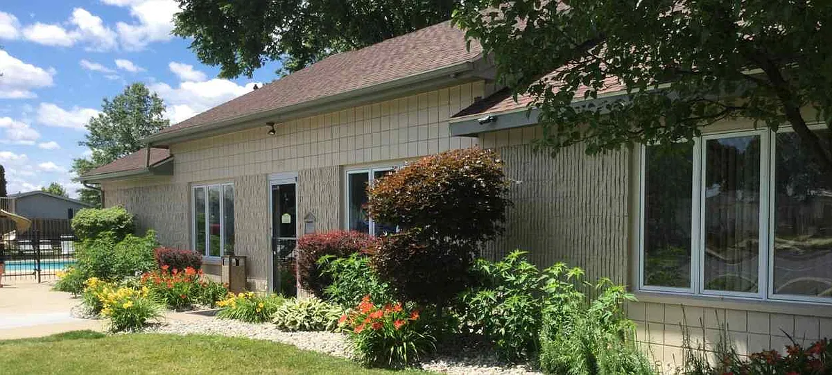 Building Photo - Oakridge Estates