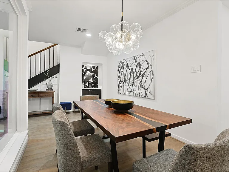 526 Colquitt St — Photo 8