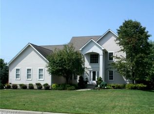 8588 Reserve Dr, Poland, OH 44514