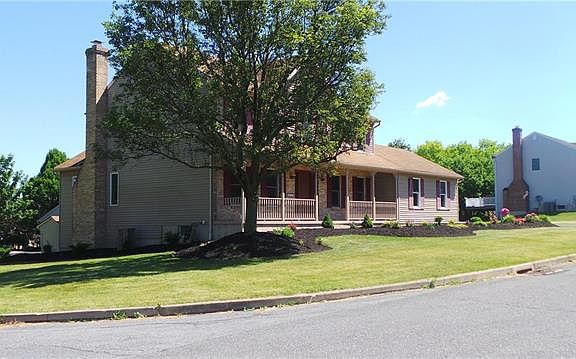 3rd image of 845 Schuyler Dr