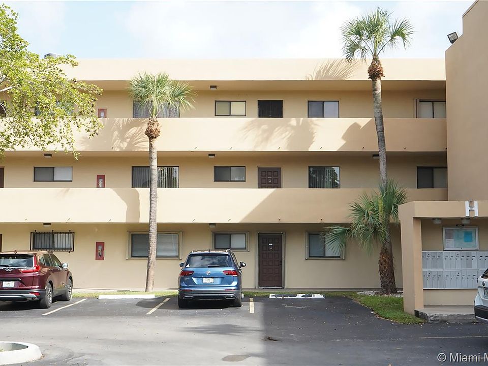 1st image of 8415 SW 107th Ave APT 243W