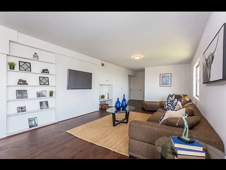 170 Waverly Dr — Photo 18