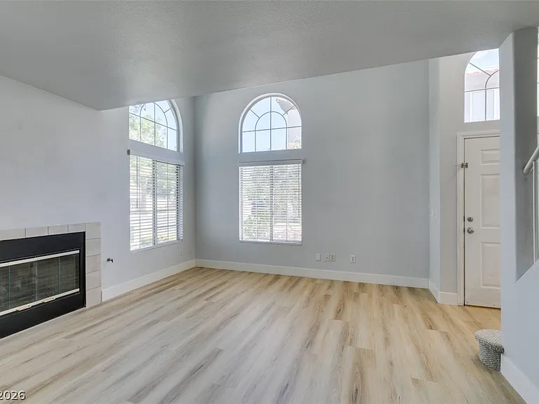 199 Oro Canyon St — Photo 8