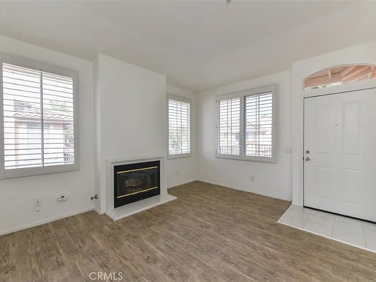 3400 Ladrillo Aisle — Photo 10