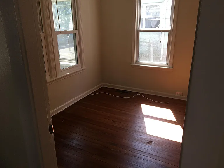 118 Commonwealth Ave — Photo 7