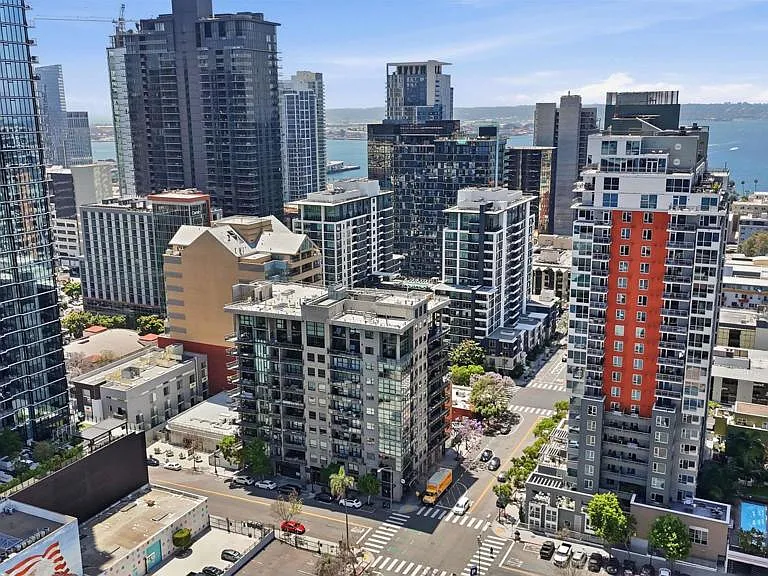 1494 Union St #1005 — Photo 38