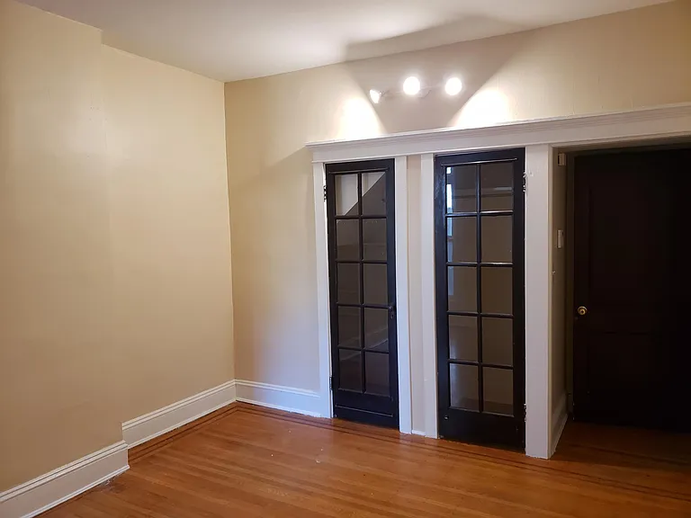 2824 Guilford Ave #1 — Photo 7