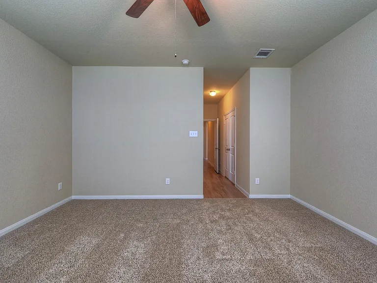17131 Devon Dogwood Trl — Photo 17