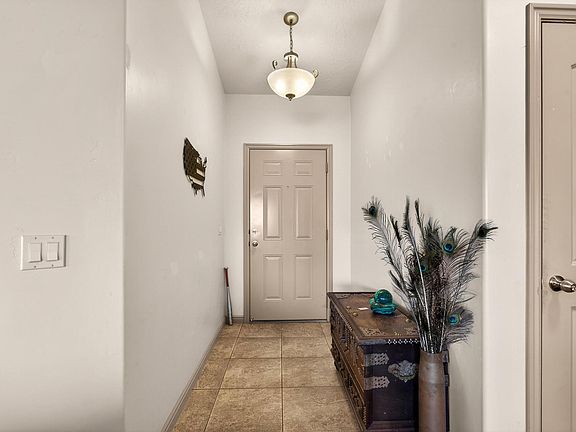 5th image of 1269 E Pine Valley St