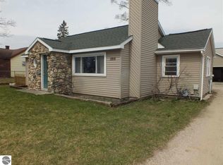 1215 Plainview St, Traverse City, MI 49686