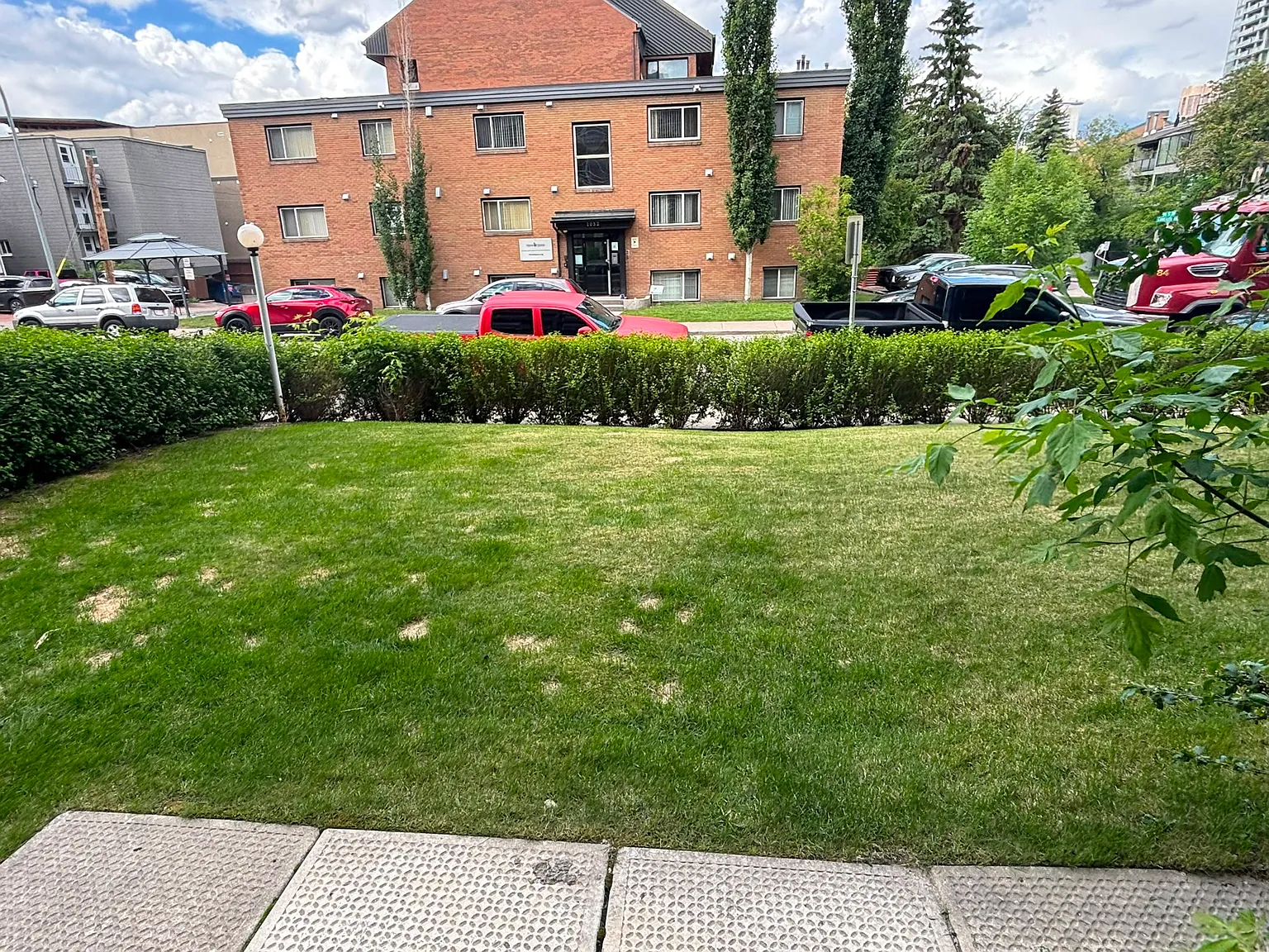 108, 1027 Cameron Ave SW — Photo 2