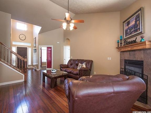 3rd image of 14326 S Round Rock Dr