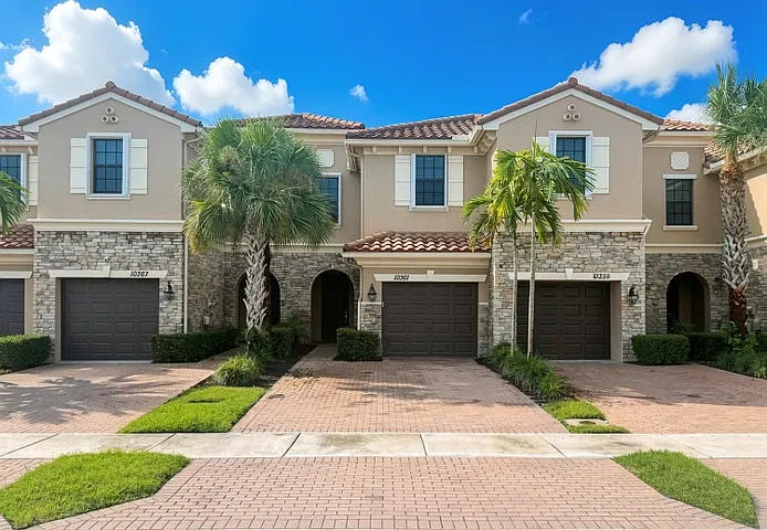 10361 Wellington Parc Dr