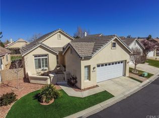 19616 Rolling Green Dr, Apple Valley, CA 92308