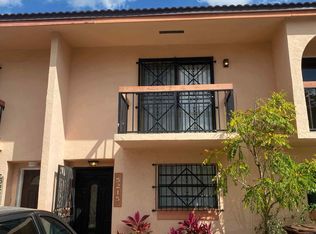 5215 W 25th Ct, Hialeah, FL 33016