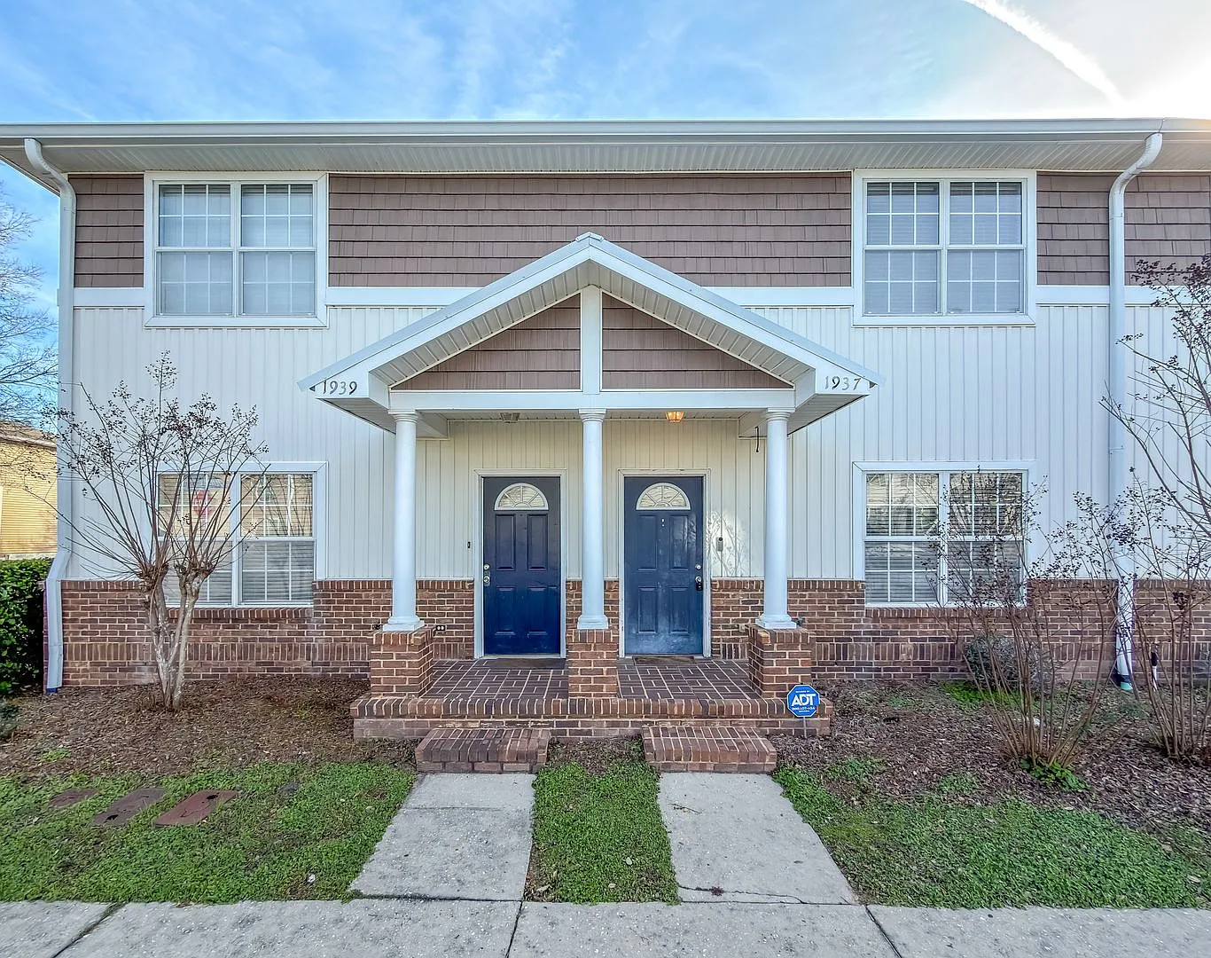 Amazing 3/3 W/ Stainless Steel Apps, Washer/Dryer, & New Flooring In Bedrooms! Mins To Fsu & Tsc!... — Photo 1