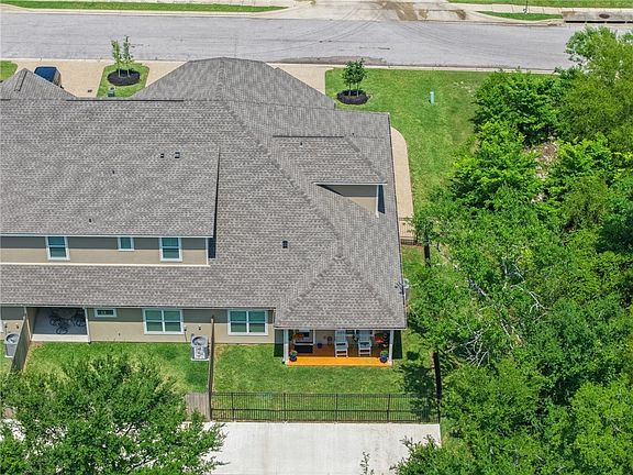 5th image of 3914 Alamosa St
