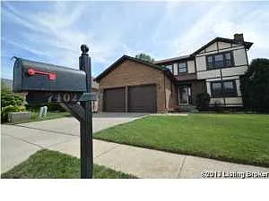 7402 Andrew Ct photo 1