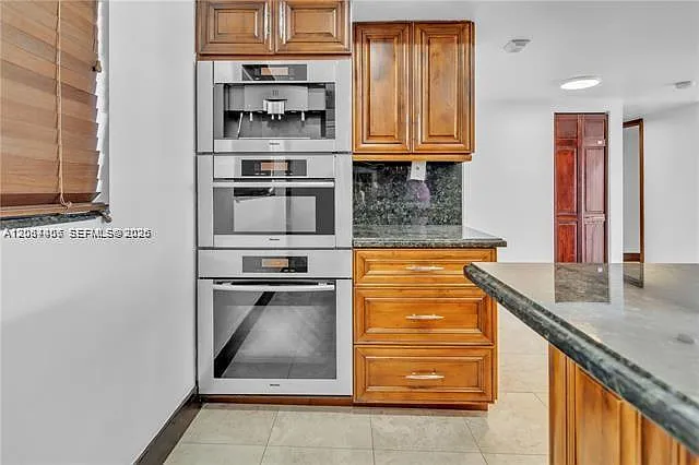 Pelican Landing Condo — Photo 4