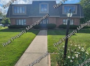 8148 Frederick Ave APT 4, Munster, IN 46321