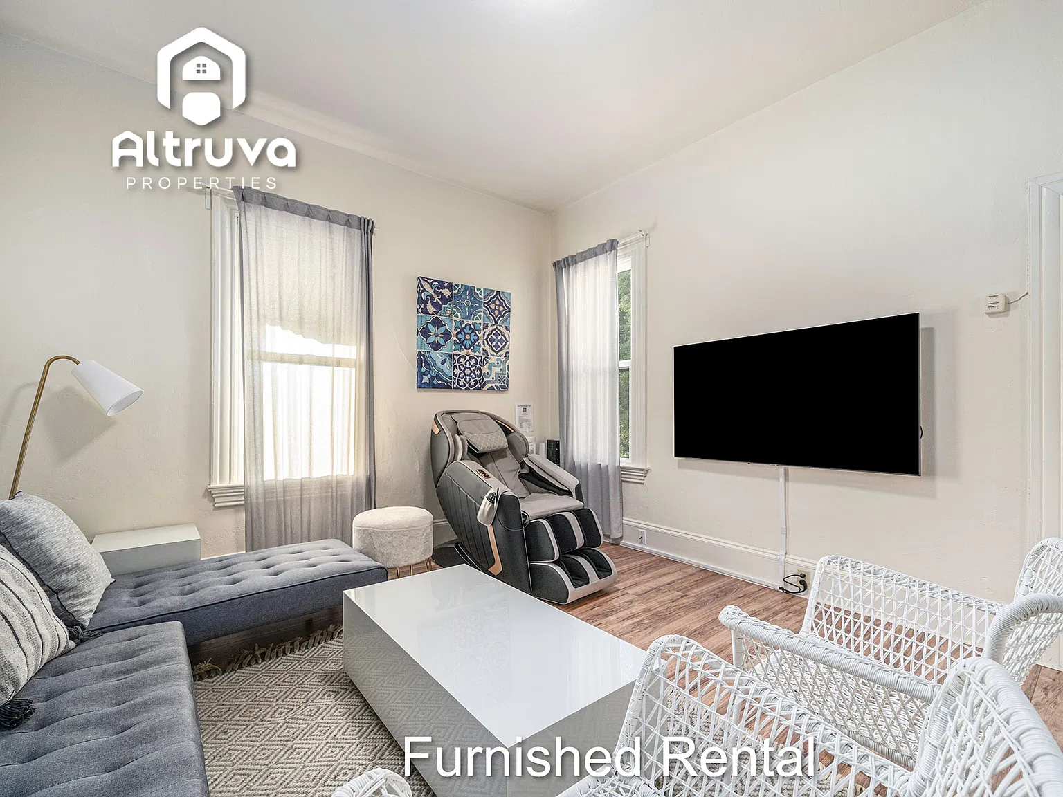 3 bed, 1250 sqft, $4,595 — Photo 1