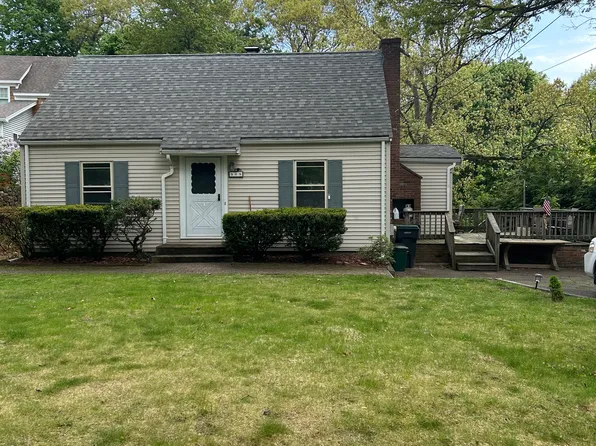 308 Bacon St, Natick, MA 01760
