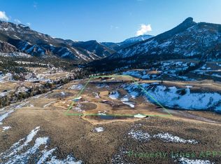 18 Elk Rd, Cody, WY 82414