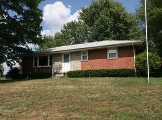 991 Old Gray Station Rd, Gray, TN 37615