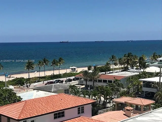 Shore Club Condo — Photo 2