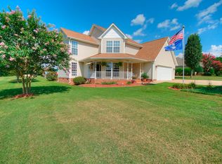 2212 Potter Downs Dr, Waxhaw, NC 28173