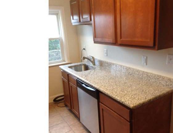 2nd image of 212 N Ford Ave
