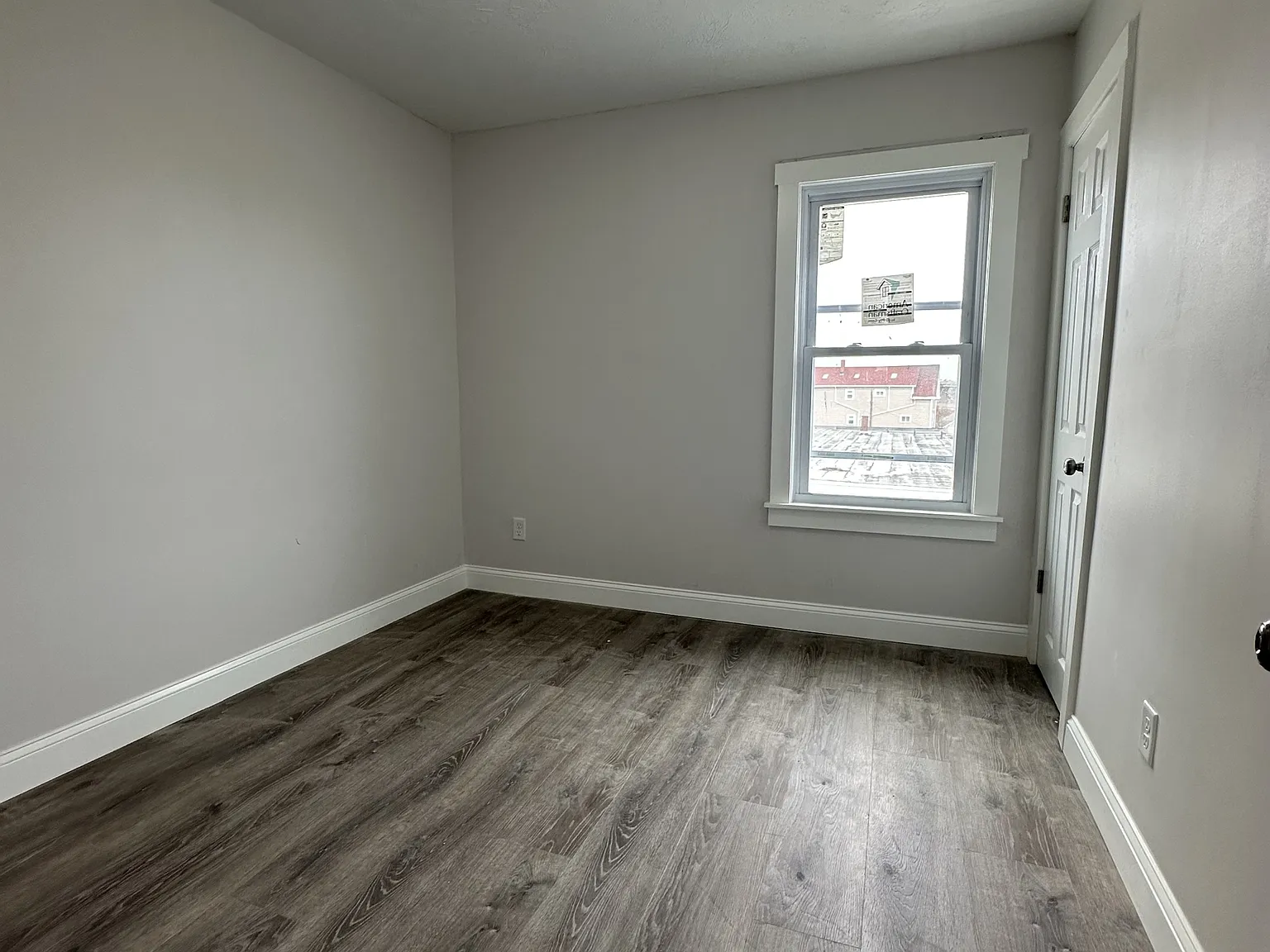 1870 Purchase Street - 7 — Photo 4