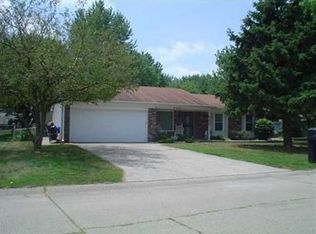 921 Burr Oak Dr, Indianapolis, IN