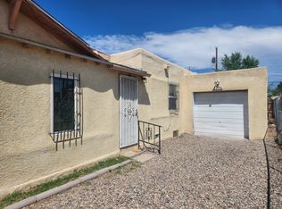 1306 Los Tomases Dr NW, Albuquerque, NM 87102