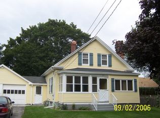 23 Kinnicutt Ave, Warren, RI 02885