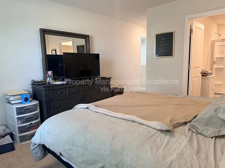 58 Sweet Meadow Rd — Photo 14