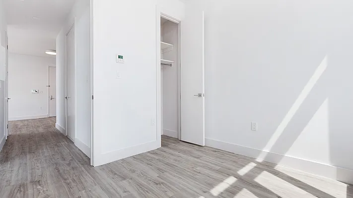 Rented by Nooklyn NYC LLC | media 28