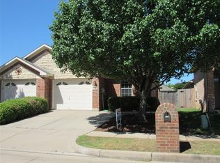 837 Walnut St, Mansfield, TX 76028
