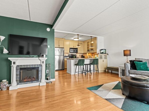 135 Post Avenue #5N, Westbury, NY 11590
