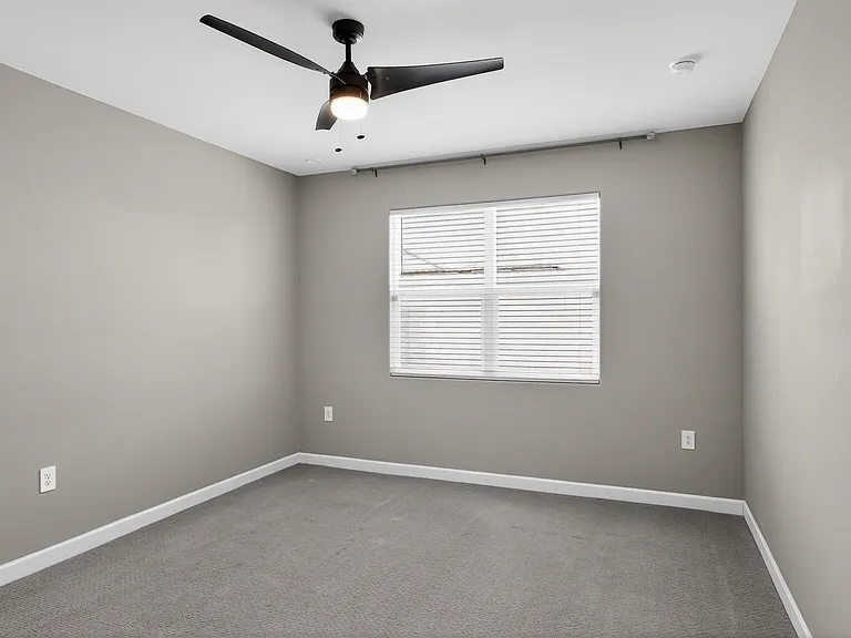 2419 S 239th Dr — Photo 8