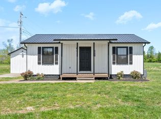 2911 Woodlawn Park Rd, Woodlawn, TN 37191