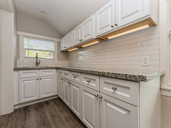 2nd image of 4202 51st St