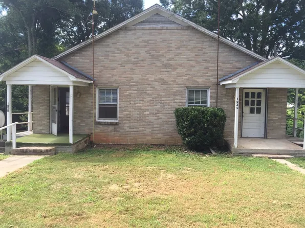 102 2nd Ave NE APT A, Catawba, NC 28609