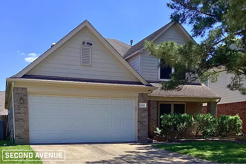 21930 Golden Cedar Dr Photo 1